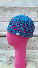 Carica l'immagine nel visualizzatore di Gallery, Raffia crochet caps