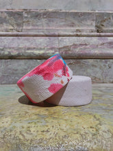 Carica l'immagine nel visualizzatore di Gallery, Tie&amp;Die Pillbox