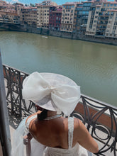 Load image into Gallery viewer, Couture Bridal Headpiece