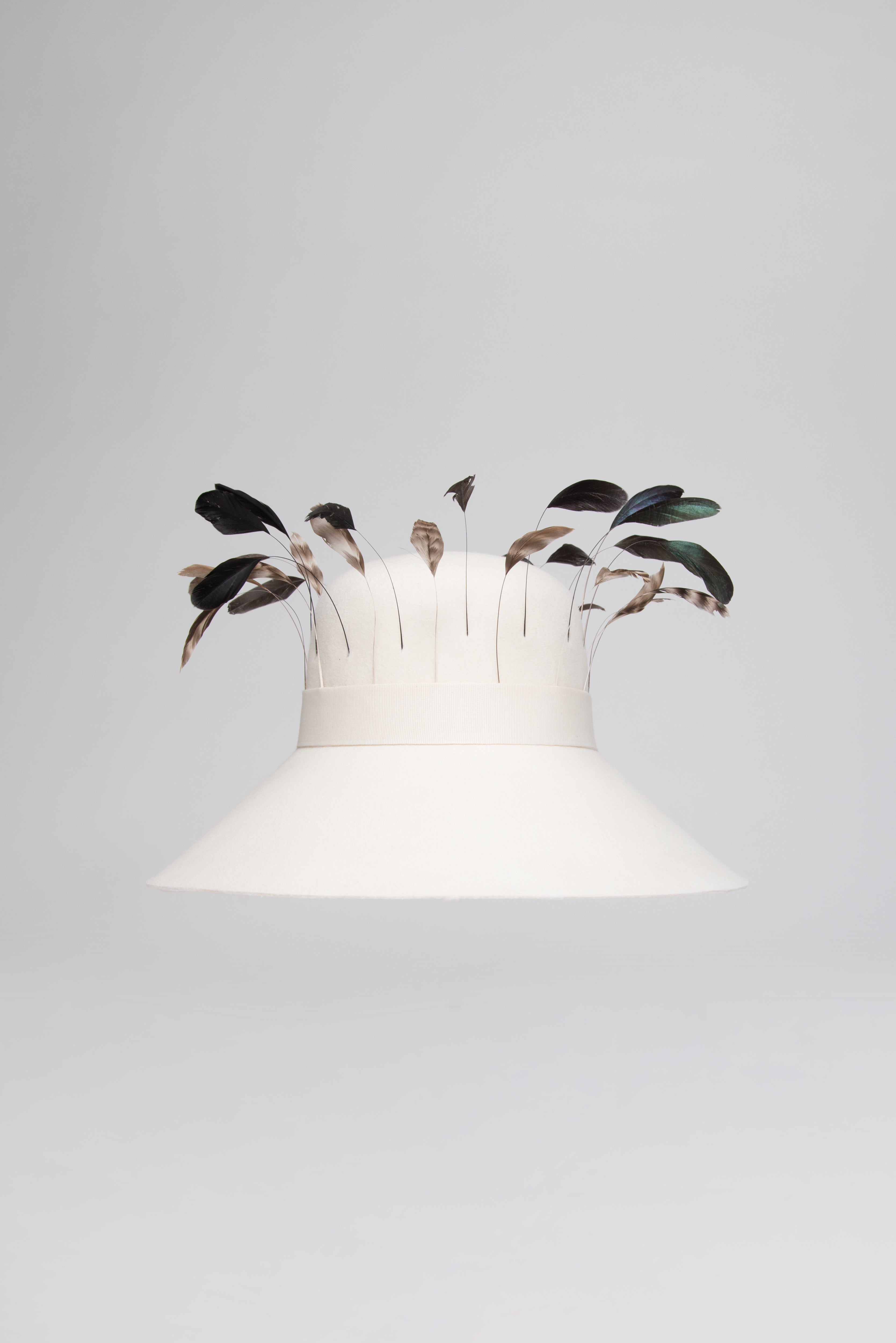 CALLISTO WIDE White