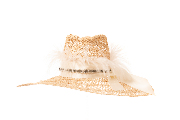 Cappello da donna in paglia beige con fiocco elegante